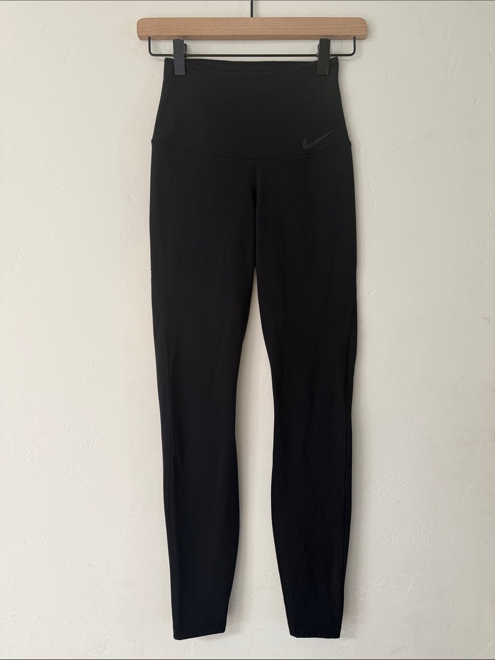 Nike Black High-Rise Leggings XS